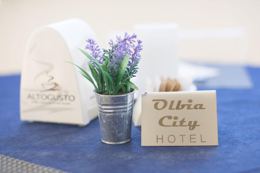 Olbia City Hotel Экстерьер фото